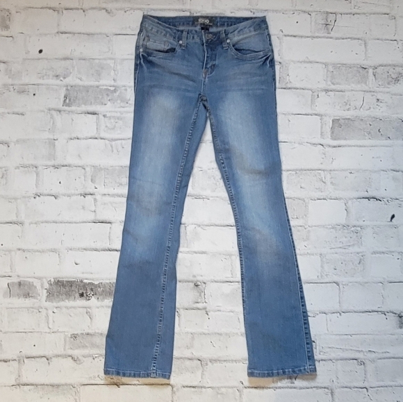 Vintage Tokyo Low Rise Bootcut - Picture 2 of 5